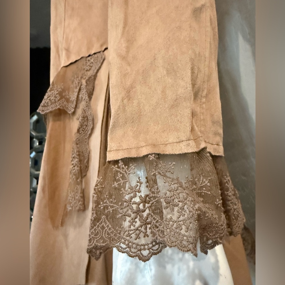 CINDY OH Vintage Women’s Tan Lace-Trim Button Front Top - XL - Picture 6 of 7